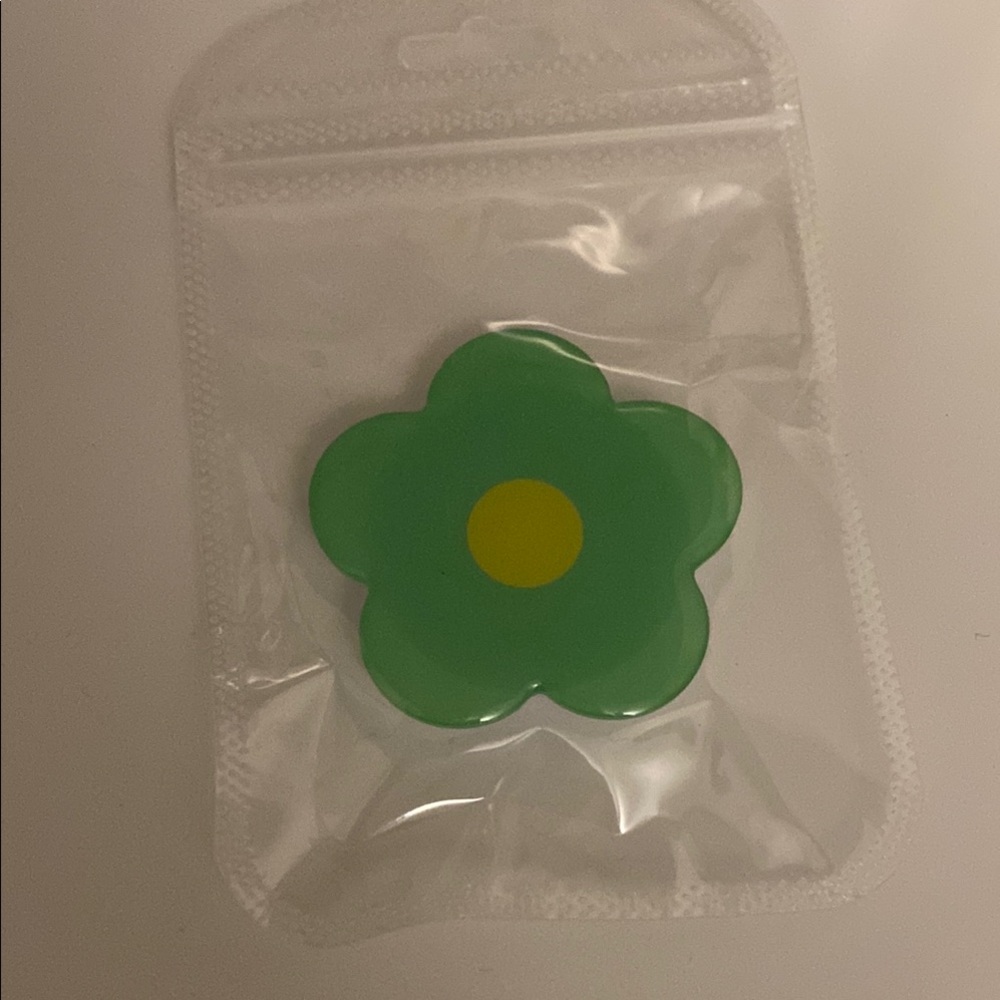Green Flower-Shaped Popsocket